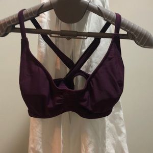 Athleta Bikini Top EUC.